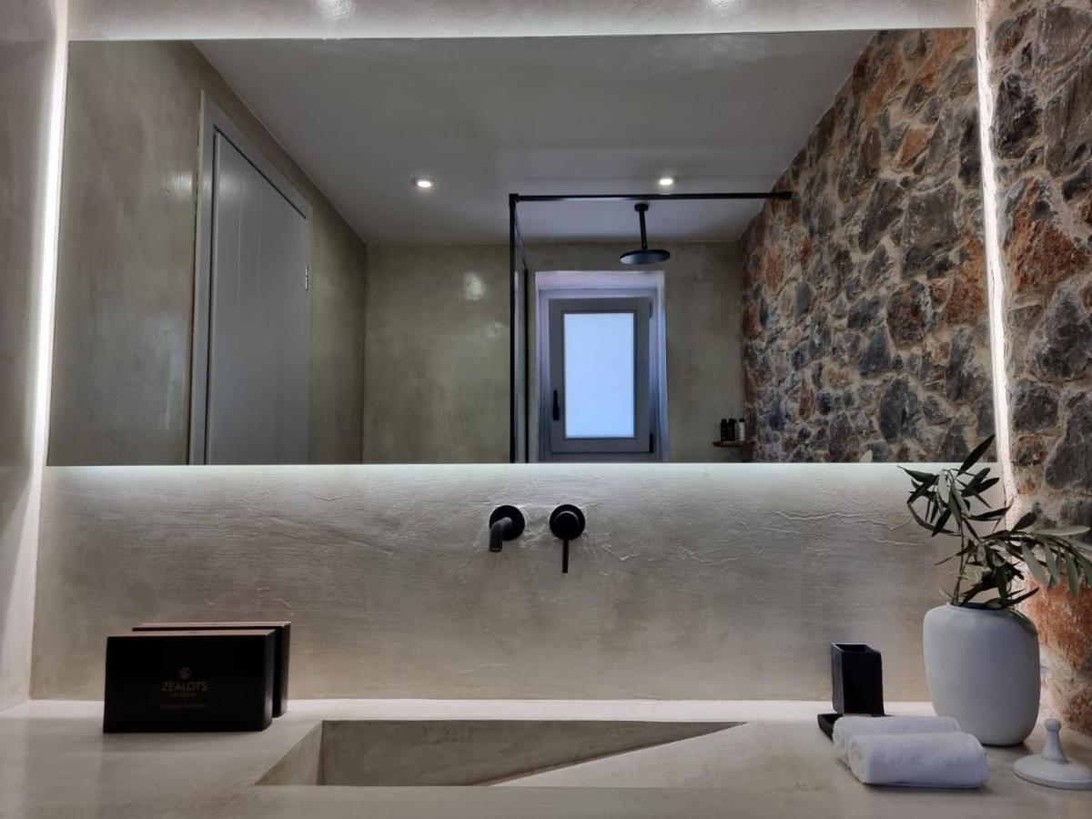 Stone Build Suite With Private Pool Kolios Екстериор снимка