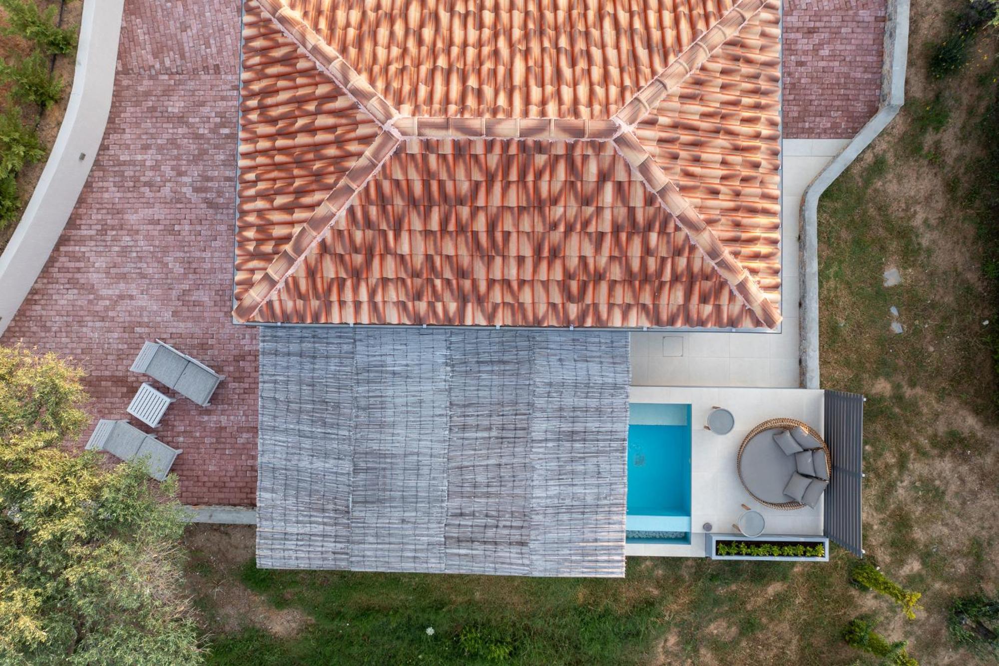Stone Build Suite With Private Pool Kolios Екстериор снимка